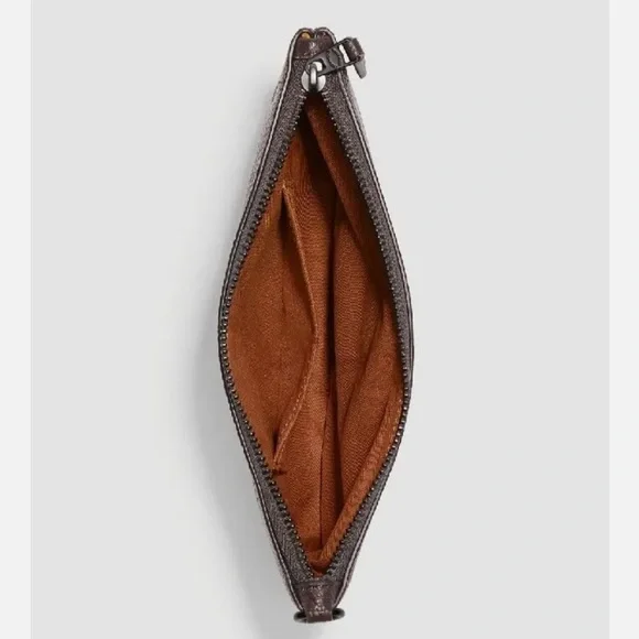 Coach wristlet - Picture 3 of 12